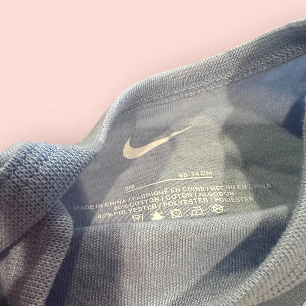 NWT Baby Nike Light Blue Baby Two-Piece Set with 'Just Do It' Graphic Size 9 Mon - Picture 6 of 9